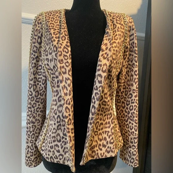 XS Boston Proper leopard faux suede jacket blazer with gold chain trim - Picture 8 of 13